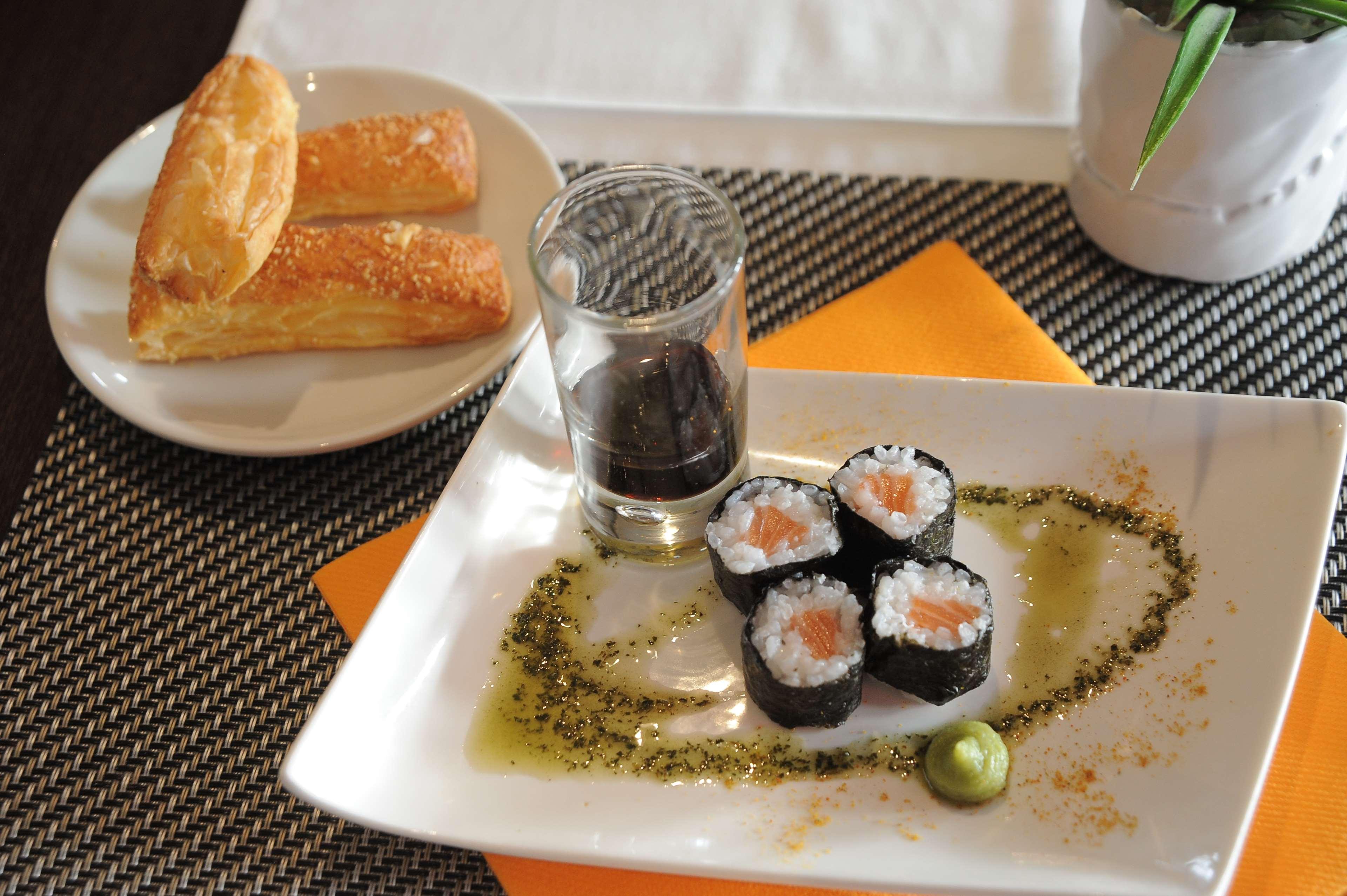 Hotel Kyriad Dieppe Saint-Aubin-sur-Scie Luaran gambar